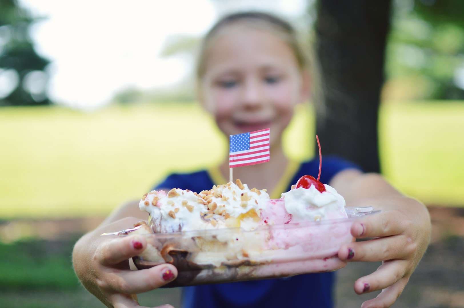 Banana split statue on Ligonier Street in Latrobe